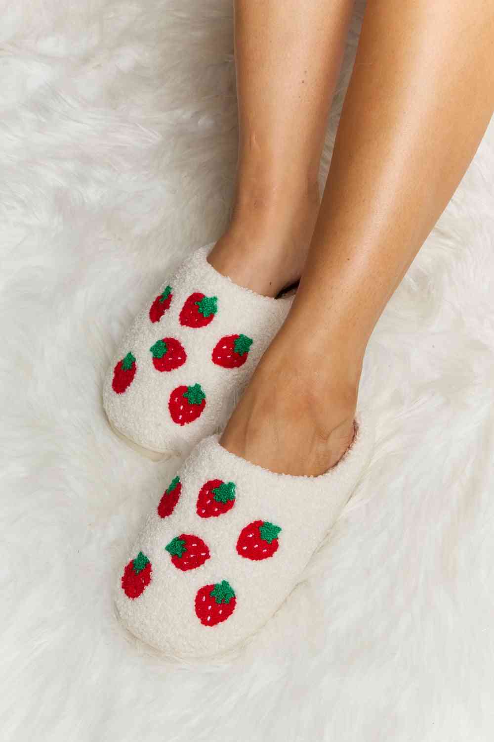 Melody Strawberry Printed Slippers