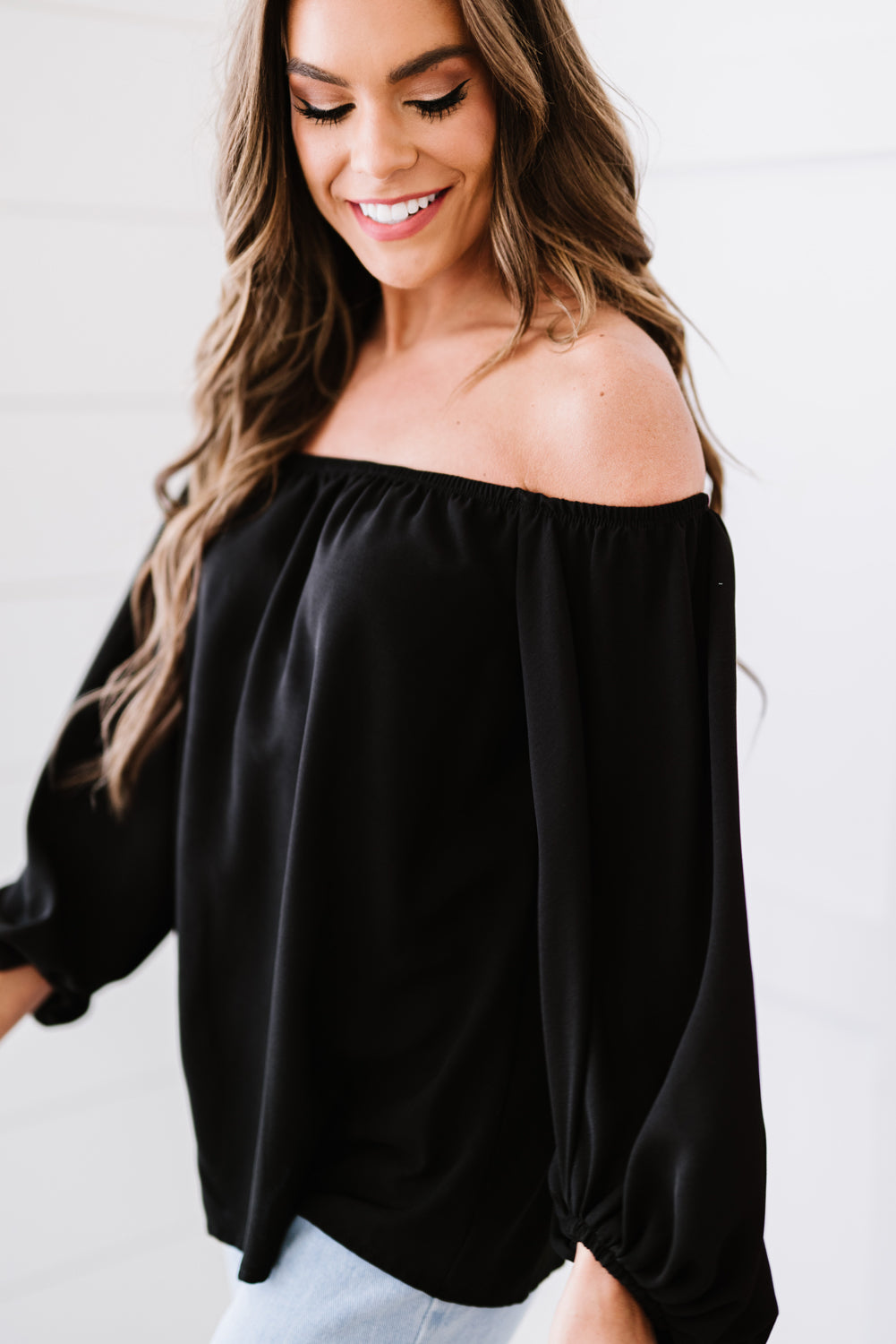 Lea Off-Shoulder Balloon Sleeve Top