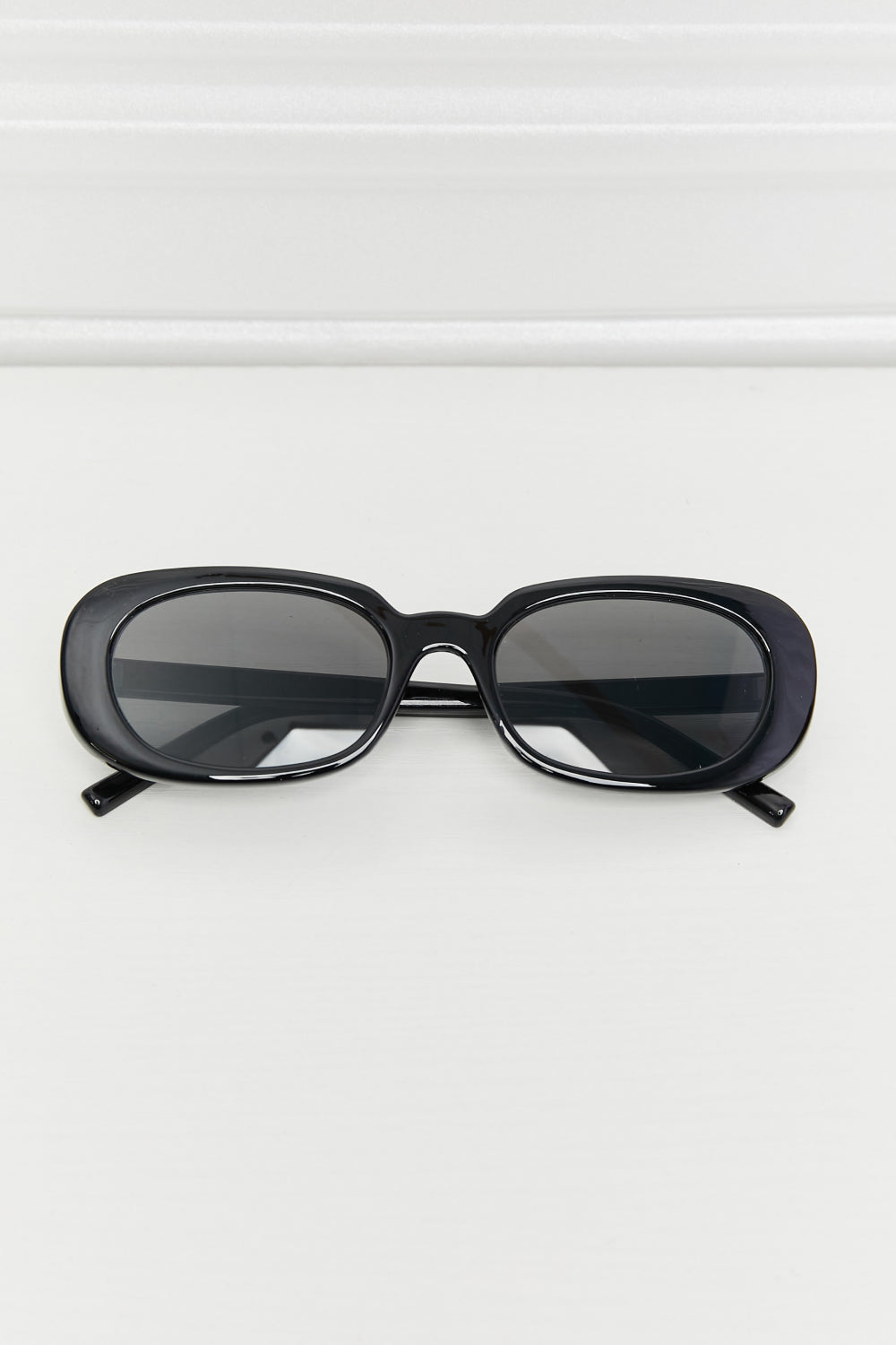 Jayda Oval Sunglasses