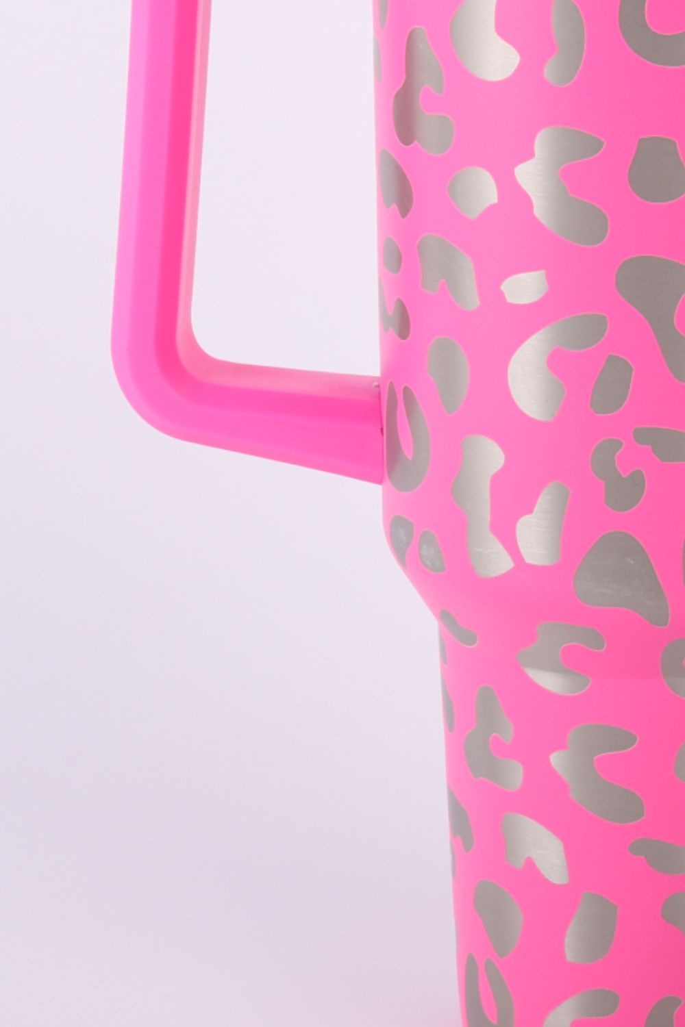 Ryanne Leopard Tumbler in Hot Pink