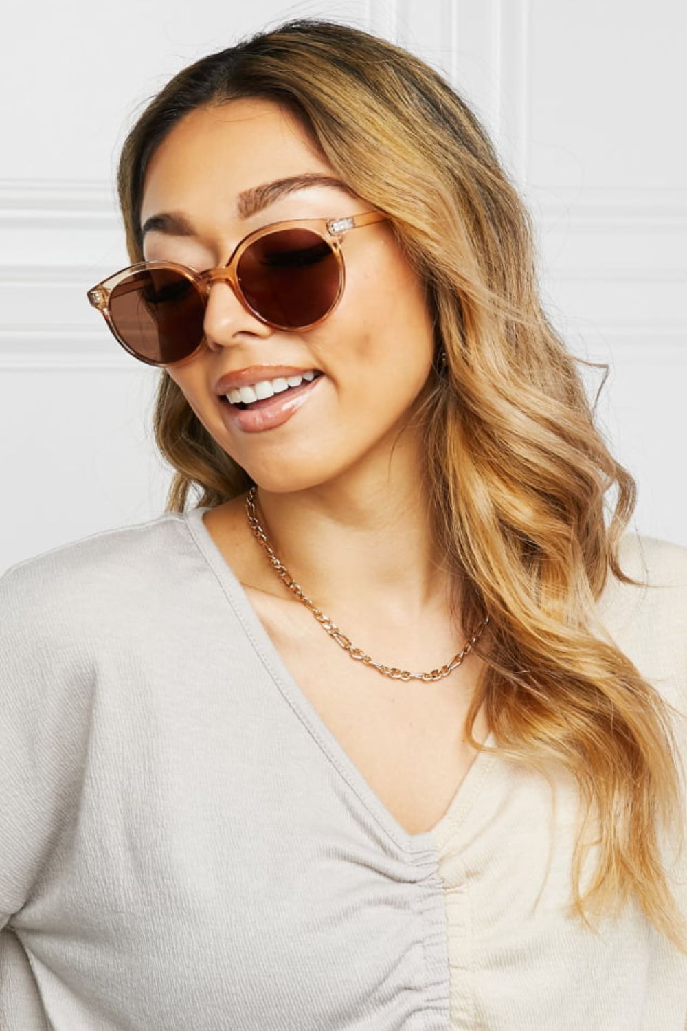 Kataleya Round Sunglasses